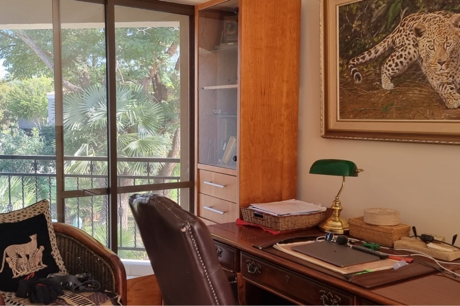 4 Bedroom Property for Sale in WestLake Country Safari Estate North West